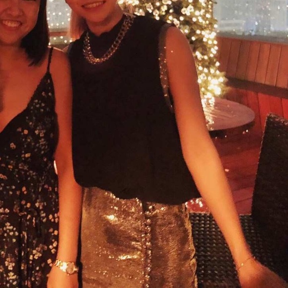 Sequins party miniskirts - Picture 3 of 8